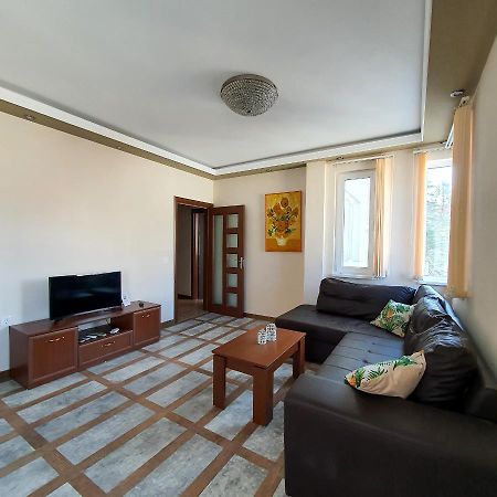 High Esteta Grand Apartment Burgas Ngoại thất bức ảnh